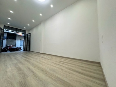 Nhà đẹp   lương yên 3 tầng 45m2 nhỉnh 7 tỷ 1