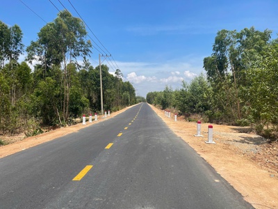 Bán 2.8 sào đất đường phạm thế hiển, thị xã lagi giá đầu tư 0