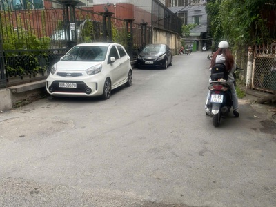 Phân lô ô bàn cờ quận thanh xuân, gần bv bạch mai, đại học bách khoa, ô tô vào nhà, 55m2, 5 tầng, 1