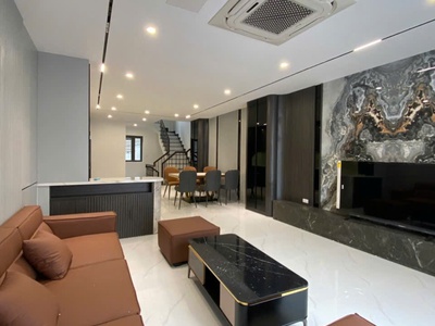  gđ em theo chồng vào nam, cần bán nhà ngọc thụy   6 tầng   thang máy   ô tô tránh   13.5 tỷ  tl 0