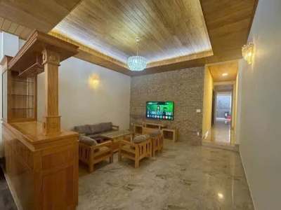 Cần tiền bán gấp nhà mặt tiền kinh doanh đường tô ngọc vân trung tâm đà lạt 157m2 giá 10.2 tỷ 3
