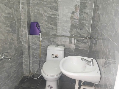 Hiếm - chính chủ - phú nhuận - lê văn sỹ - gấp bán định cư - 4 tầng btct - bán 6.5 tỷ - tl 1