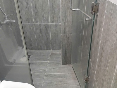 Hiếm - chính chủ - phú nhuận - lê văn sỹ - gấp bán định cư - 4 tầng btct - bán 6.5 tỷ - tl 3