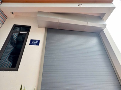Chủ cần tiền bán gấp căn nhà 3 tầng tổ 6, quang minh, mê linh. nhà mới 2