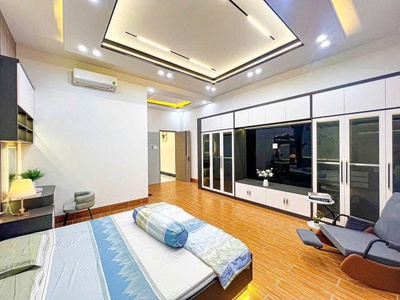 Nhà 1 trệt 2 lầu kèm nội thất trong KDC Thuận An 4