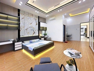 Nhà 1 trệt 2 lầu kèm nội thất trong KDC Thuận An 5