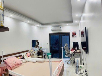 Gia đình cần bán nhà thái hà diện tích 43m, 5 tầng ở ngay giá chỉ 8.6 tỷ. 1