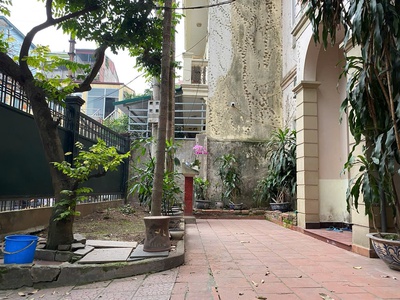 Chính chủ cho thuê nhà ngõ thông phong   ô tô vào tận nhà   diện tích rộng   phù hợp ở, văn phòng, 2