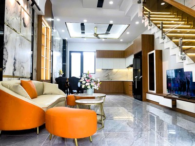 Bán nhà mới 4 tầng đường 24 linh đông, full nội thất cao cấp 0