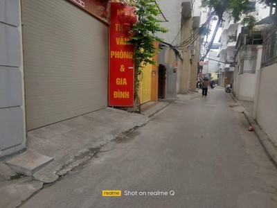 Bán nhà 19 tỷ 80m mặt tiền 4m ngõ ô tô thông gara,long biên 0