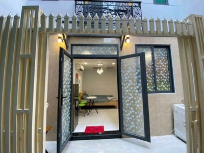 Bán nhà xây 4 lầu, Hẻm 3m 686 CMT8, P5, TB. DT: 55 m2. Giá: 8,4 Tỷ 6