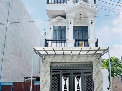 Bán Nhà Phố 4x18.8 KDC Tân Bình Dĩ An Full Nội Thất Cao Cấp 0