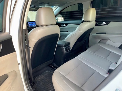 Cerato 2020 luxury 1