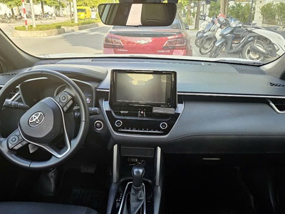 Chính chủ tại Hà Nội bán Toyota corolla cross 1.8V sx 2022 4