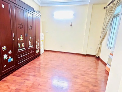 Đội Cấn - NHÀ DÂN XÂY 60m2 x Mặt tiền 6M - FULL CÔNG NĂNG - Ô CHỜ THANG MÁY - 6 phòng ngủ. 2