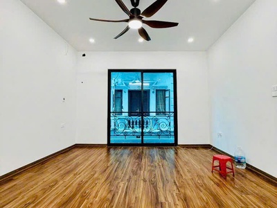 Nguyễn Khang 35m2 x 5 tầng - Ô TÔ ĐỖ CỬA - nhà mới - NỘI THẤT NHẬP - SỔ VUÔNG 2