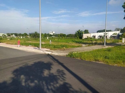  Cơ Hội Vàng: Đất 83m  Thổ Cư   Giá 1 Tỷ   Đường Nhựa   Sổ Riêng   Tân Thông Hội 1