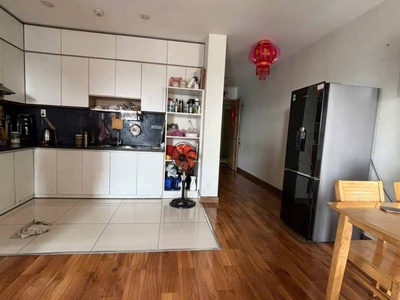 Chung cư Phú Thạnh, Nguyễn Sơn, TP: 3p ngủ, ban công, 90m2, 11tr/th 3