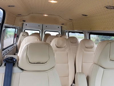 Bán Ford Transit đời 2019 bản trung,xe 1 chủ từ mới 14