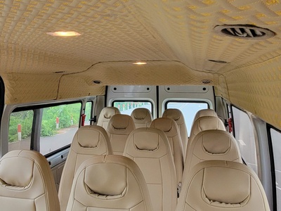 Bán Ford Transit đời 2019 bản trung,xe 1 chủ từ mới 15