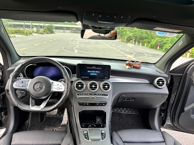 Bán Mercedes GLC 300 4MATIC,đời 2022,đăng ký mới 2023 10