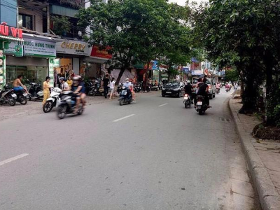 Bán nhà mặt phố Vĩnh Phúc chỉ 170 triệu/m2 0