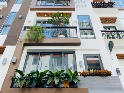  nhà 5 tầng, 4pn - 4x15m - phạm văn chiêu, p.14, gò vấp   khu cao tầng sang trọng  0