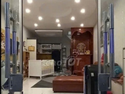 Nhà chính chủ - giá tốt - vị trí đẹp tại nghách 107 vĩnh hưng, hoàng mai, tphn 0