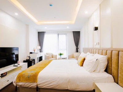 Bán khách sạn mặt phố cầu gỗ, 105m2, 9 tầng thang máy, mặt tiền 4.5m, 109 tỷ, kinh doanh đỉnh 0