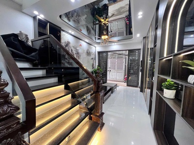 Vip khương đình 2 thoáng , ngõ thông, ô tô vào tận nhà,62m giá 17 tỷ 1