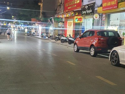 Hoàng như tiếp 31 tỷ 78m ô tô tránh kinh doanh cho thuê đỉnh,long biên 0