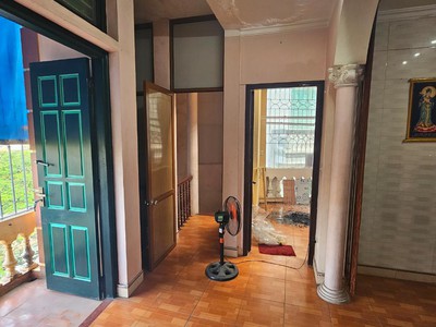 Mặt phố nghi tàm, tây hồ, mặt tiền khủng 7m, ô tô đỗ cửa ngày đêm, 42m x 3t, 15 tỷ. 2