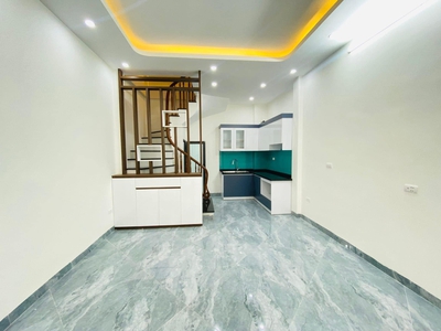 Bán nhà quận hoàng mai, gần hồ đền lừ, ngõ rộng, vài bước ra phố, dt 30m2 giá 5 tỷ 8 1