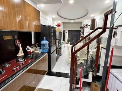 Tân phú nhà đẹp tặng full nội thất - 32m2 - nhỉnh 3 tỷ 0