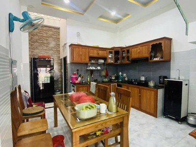 103.7m    nhà cấp 4 hẻm 153 lê văn thọ, p11, gò vấp   đang cho thuê 5 phòng trọ   5.6 tỷ 1