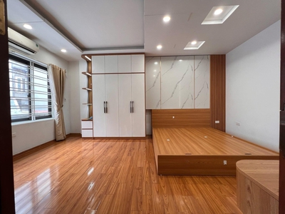 Chủ gửi bán nhanh phố mỹ đình nam từ liêm, 33m2, 5 tầng nhỉnh 6 tỷ. vị trí đẹp nhà đẹp 3 gác 2