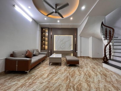 Chủ gửi bán nhanh phố mỹ đình nam từ liêm, 33m2, 5 tầng nhỉnh 6 tỷ. vị trí đẹp nhà đẹp 3 gác 0