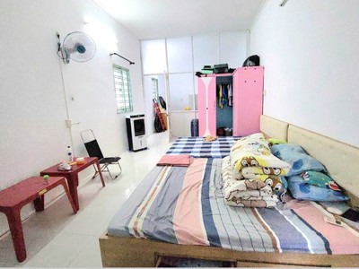 Nhỉnh 5 tỷ   nhà hẻm thông quận 10   2 tầng kiên cố   44m  công nhận đủ 2