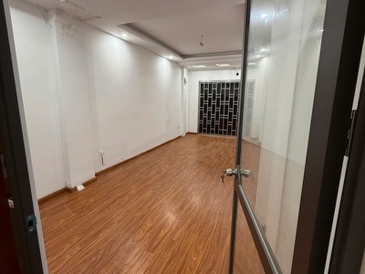Cho thuê nhà ngõ ô tô hoàng mai, 6 tầng, 60m2, 5 pn, 5 wc, 35 triệu/tháng 0