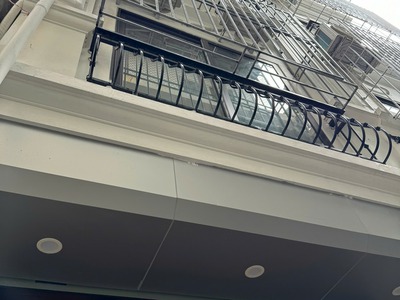 Cho thuê nhà phố la thành 6 tầng x 40m2, thang máy kinh doanh online, vp, spa 0