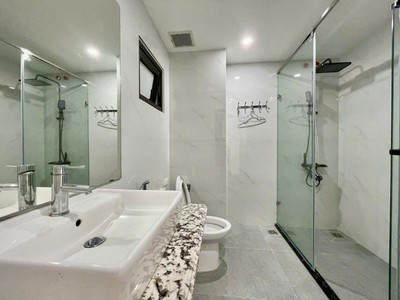  nhà đẹp 6 tầng, gara 7 chỗ -trung tâm hành chính bắc từ liêm-kinh doanh 3