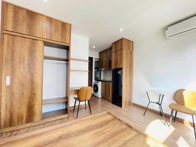 Bán gấp chdv nơ trang long - hẻm ô tô -75m2  4x18m  - 6 tầng -13 chdv cho thuê -dt 55tr / tháng 1