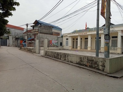 Cc cần bán 70m tốt động đường ô tô giá hơn tỷ 1