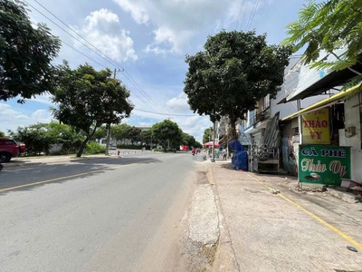 Bán nhà c4  5x22  mt dương thị mười, quận 12   đường 30m, vỉa hè 8m 0