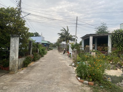 Bán 8m x 24m đất hẻm lê minh công, tân phước, thị xã lagi giá ngộp 1 tỷ 2