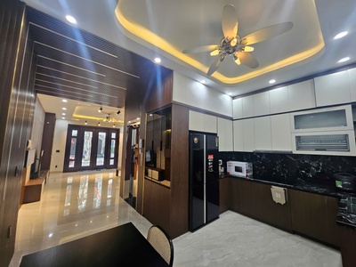 Cho thuê nguyên căn 4 ngủ liền kề tại Vinhomes Marina 1