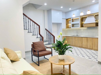 Nguyễn lương bằng-đống đa-nhà đẹp-5 tầng-dt 43 m2 giá chỉ 7.5 tỷ 0