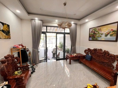 Bán nhà mặt phố hiệp bình phước, thủ đức, 133m , 10.35  tỷ, 4pn, 4wc 1