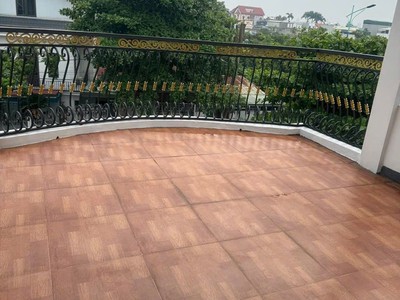 Bán căn nhà 3 tầng mặt đại lộ Trần Hưng Đạo, ph Ngọc Châu, TP HD, 63.5m2, 3 ngủ, KD tốt 2