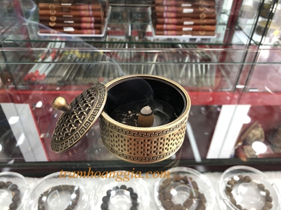 Lư đồng nguyên khối đốt trầm hương Hoàng Gia 1